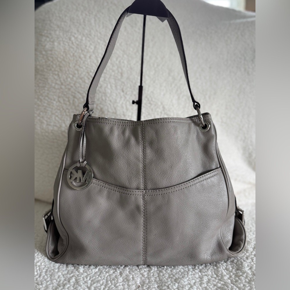 Michael‎ Kors Grey Leather Shoulder Bag
